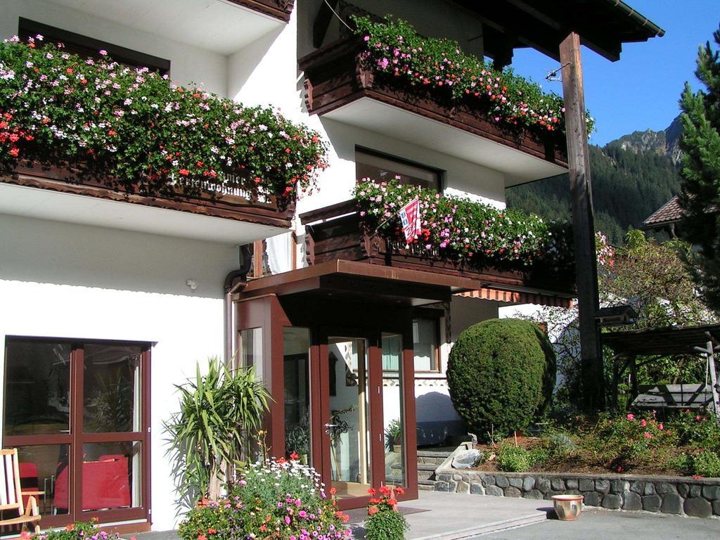 Valbella Bed & Breakfast Partenen Dış mekan fotoğraf