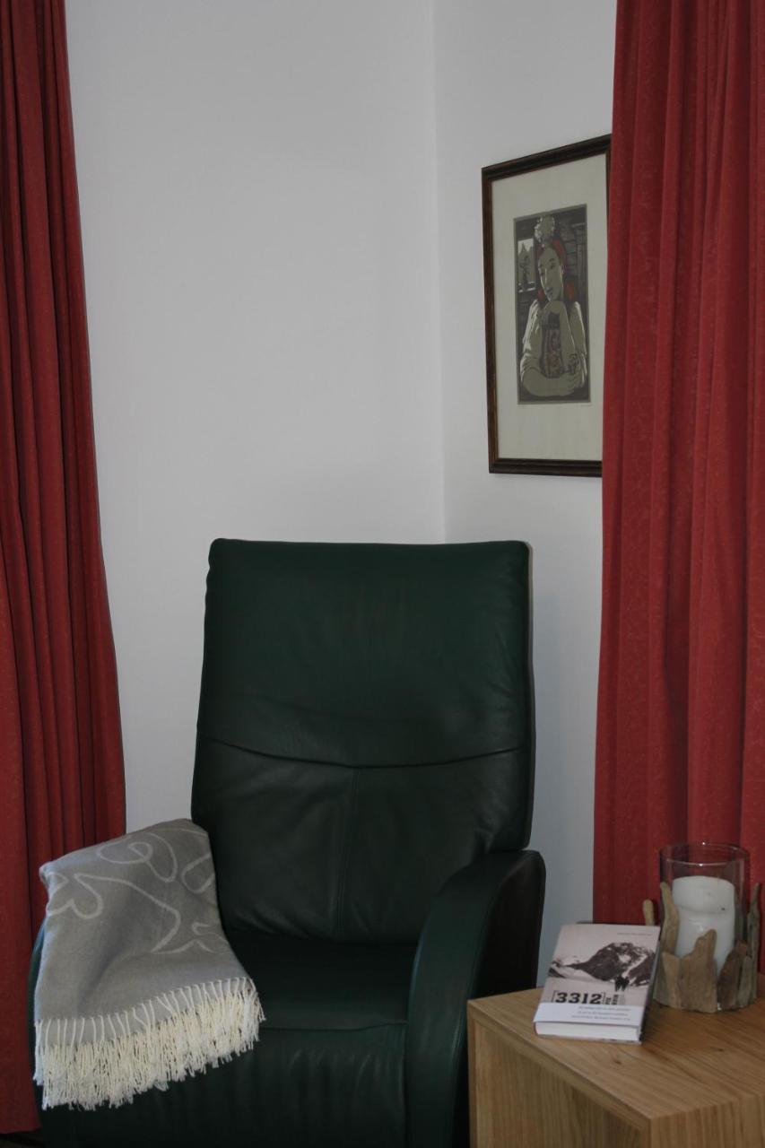 Valbella Bed & Breakfast Partenen Dış mekan fotoğraf